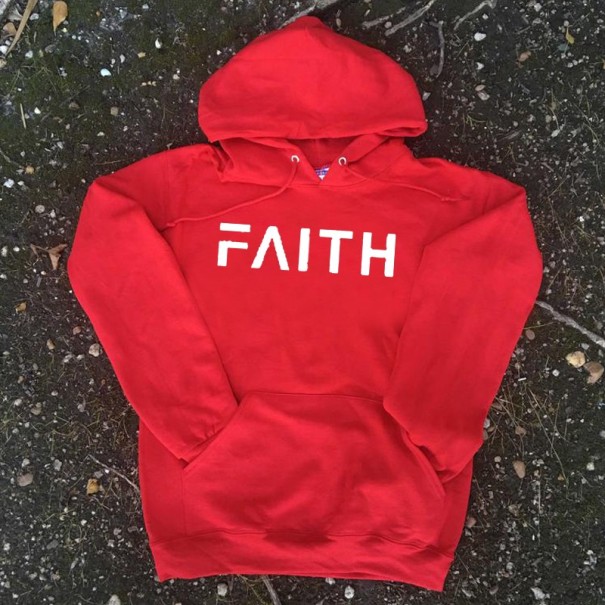 Damen-Sweatshirt mit der Aufschrift B26 rot M