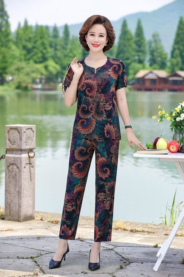 Damen-T-Shirt und Hose B1176 4XL 10