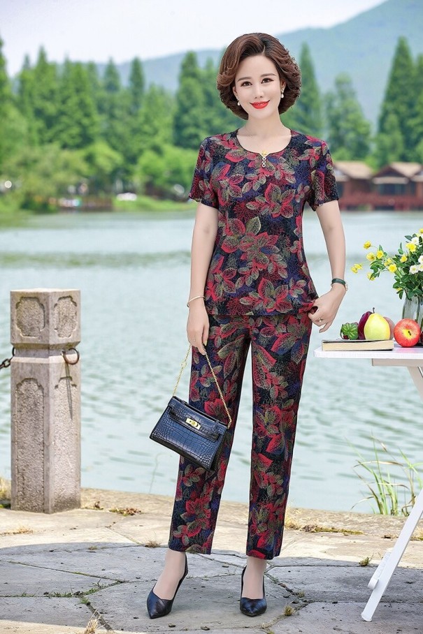 Damen-T-Shirt und Hose B1176 4XL 12