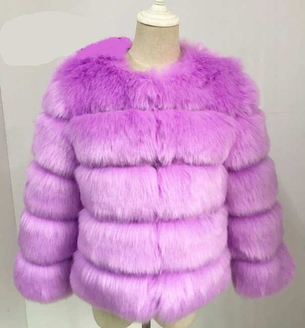 Damen-Winterjacke aus Kunstfell hellviolett XS