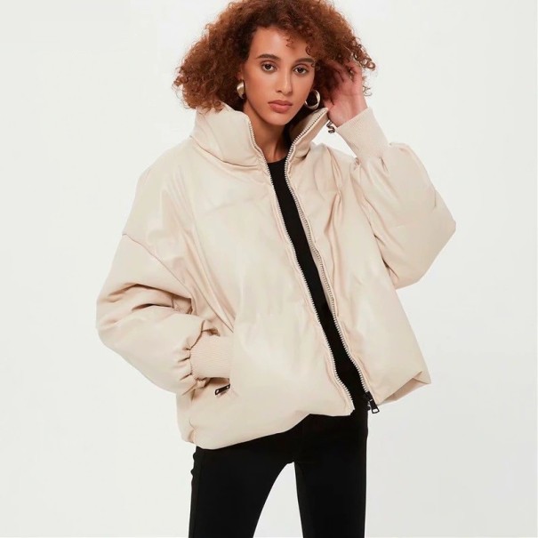 Damen-Winterjacke aus Kunstleder P1589 XS