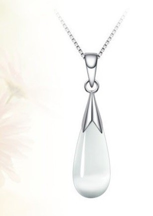 Damenanhänger an einer Kette Teardrop J1220 weiß