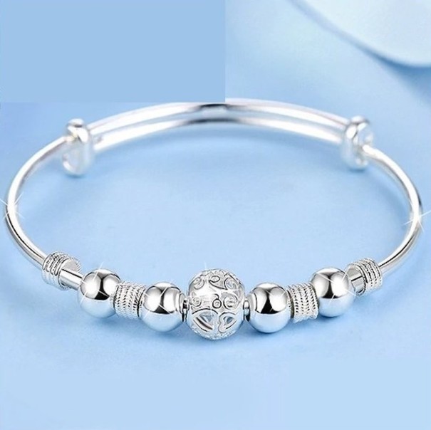 Damenarmband mit Perlen 3