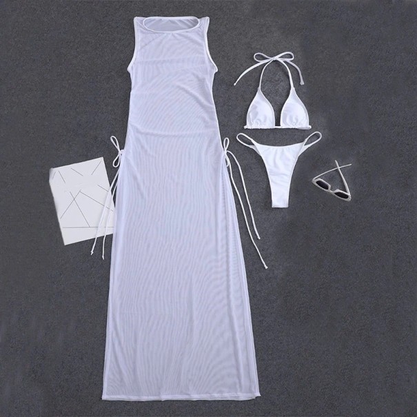 Damenbikini und transparente Kleider weiß M