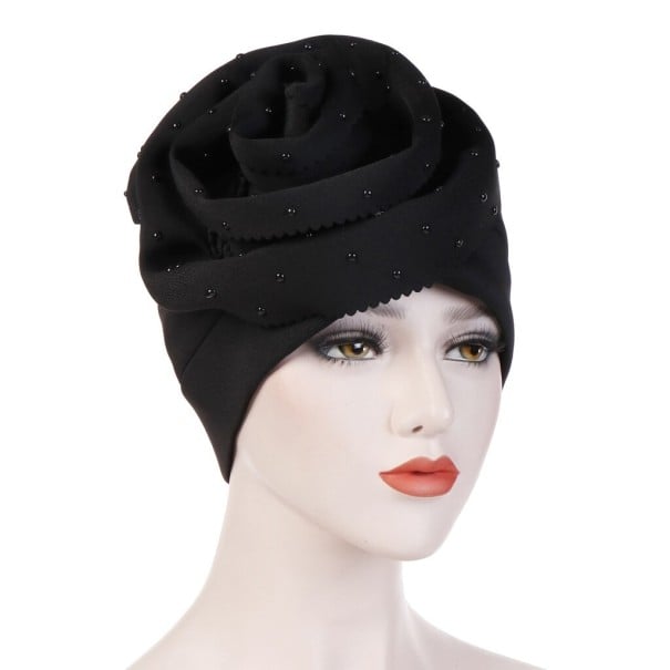 Damenmütze in Turbanform mit großer Stoffrose und kleinen Perlen Elegante Damenmütze aus Baumwolle Universelle Größe schwarz