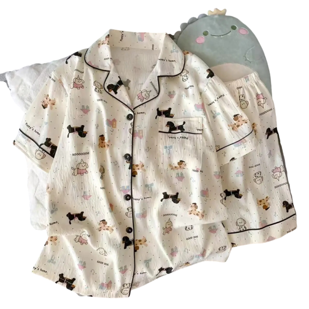 Damenpyjama mit Hundemotiv Beiges T-Shirt mit Kragen und Knopfverschluss sowie Brusttasche und Shorts aus weichem Polyester M