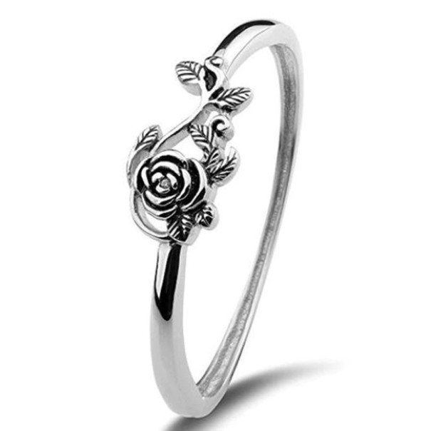 Damenring mit einer Blume D1372 7