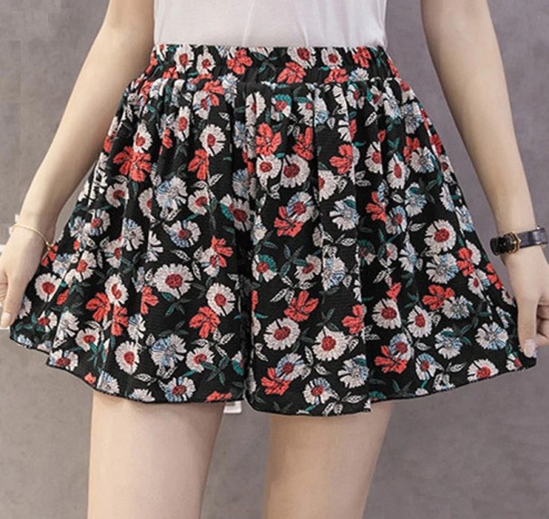 Damenshorts mit Blumen A711 S 4