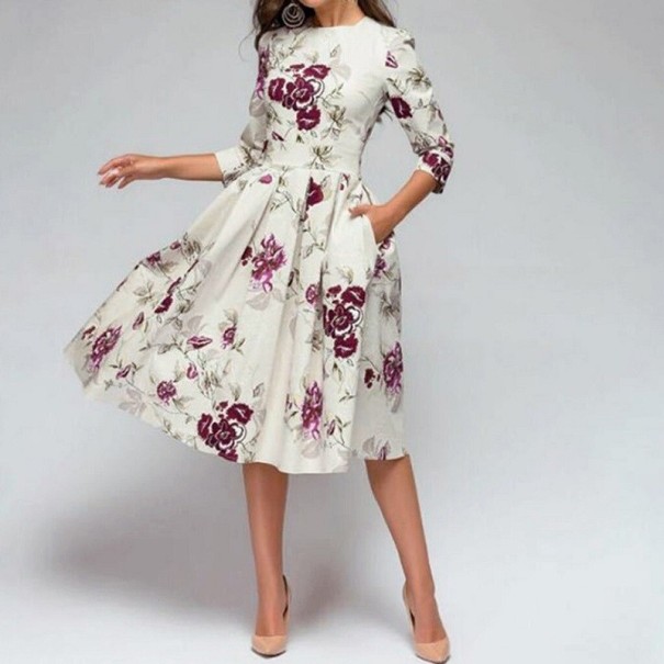 Dames bloemenjurk P1137