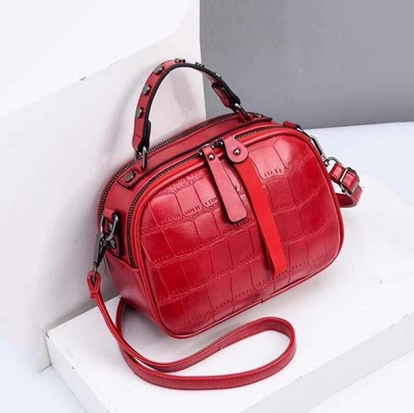 Dames crossbody tas met handvat Krokodillen reliëf Handvat met metalen studs Dubbele rits Rode decoratieve band Kunstleer 21 x 15 x 9 cm rood