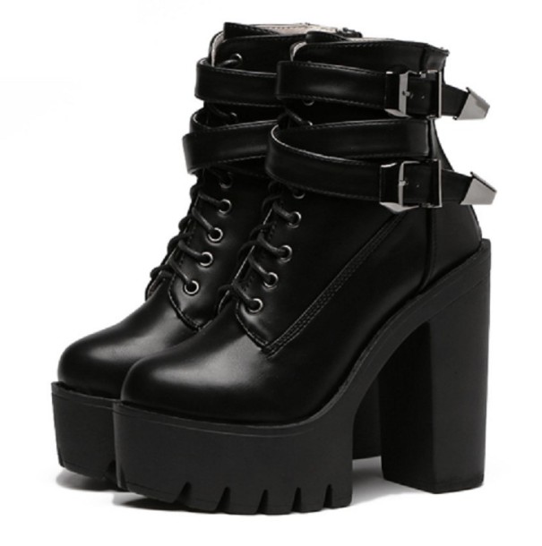 Dames enkellaarsjes met plateauzool A648 40