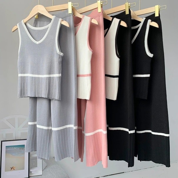 Dames gebreide top en broek