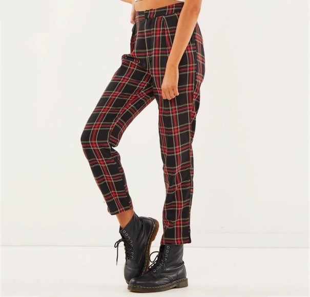 Dames geruite broek A378