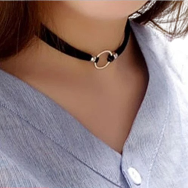 Dames kanten choker met metalen ring sluiting halsketting van roestvrij staal en zinklegering zwarte halsaccessoire 1