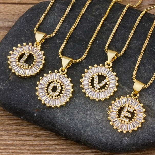 Dames ketting met alfabetletters G756