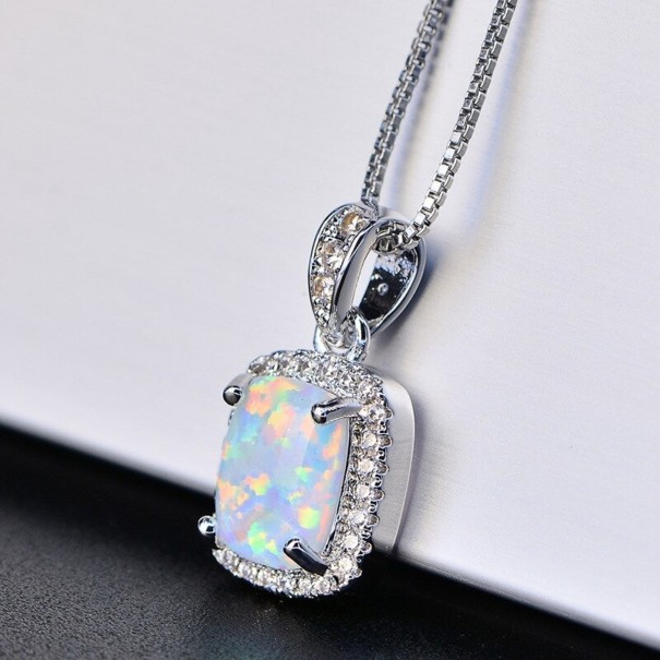 Dames ketting met opaal G576 wit