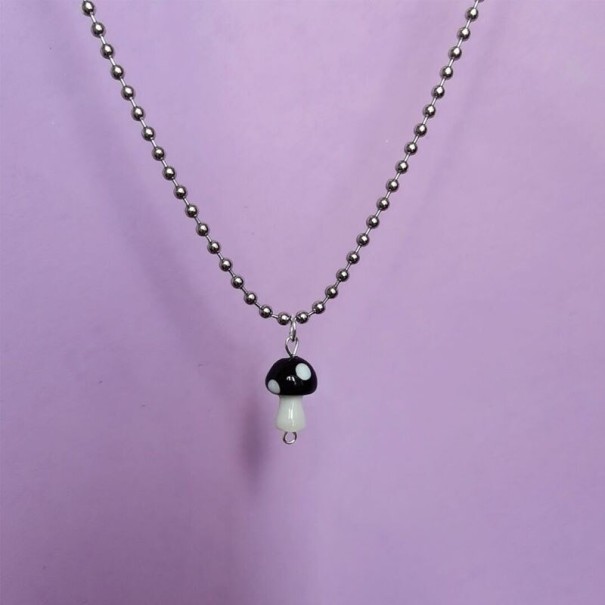 Dames ketting met paddenstoel D400 zwart 2