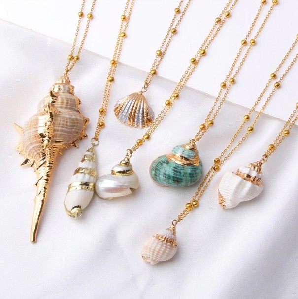 Dames ketting met schelp