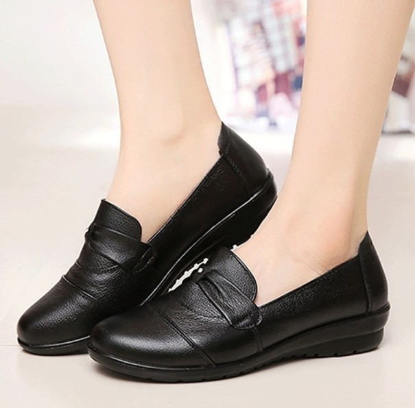 Dames leren mocassins met strass steentjes