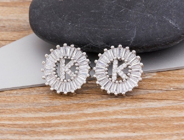 Dames letterhanger oorbellen zilver O