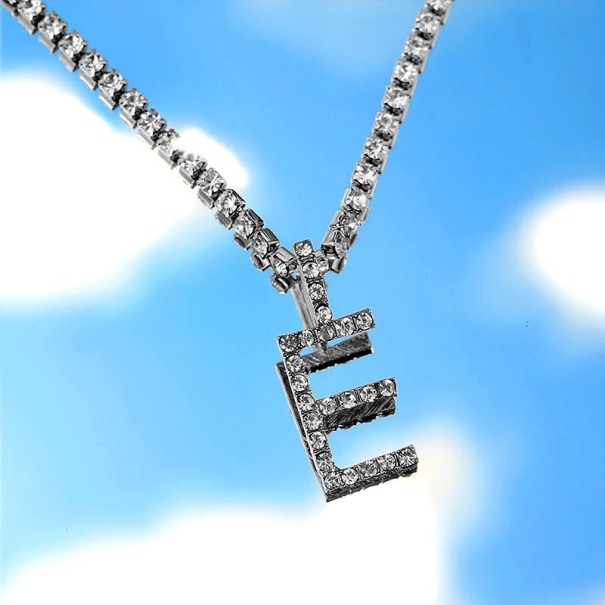 Dames letterketting met zirkonen E