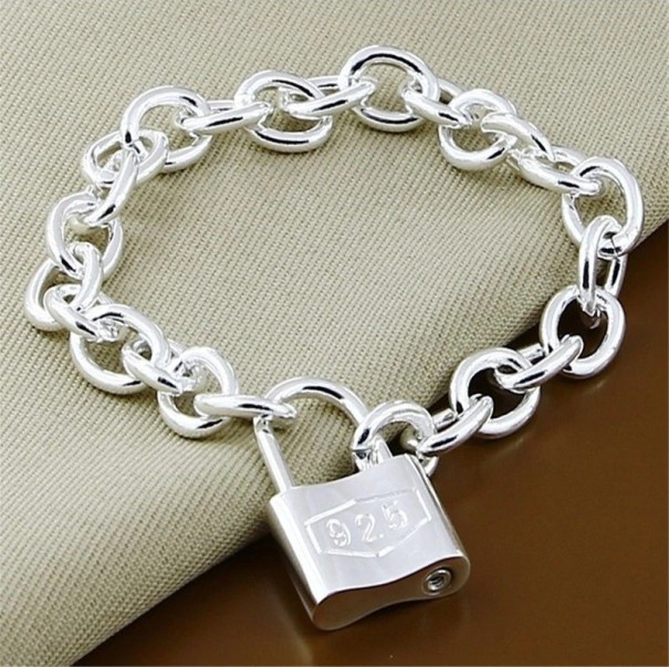 Dames massieve armband met slot 1