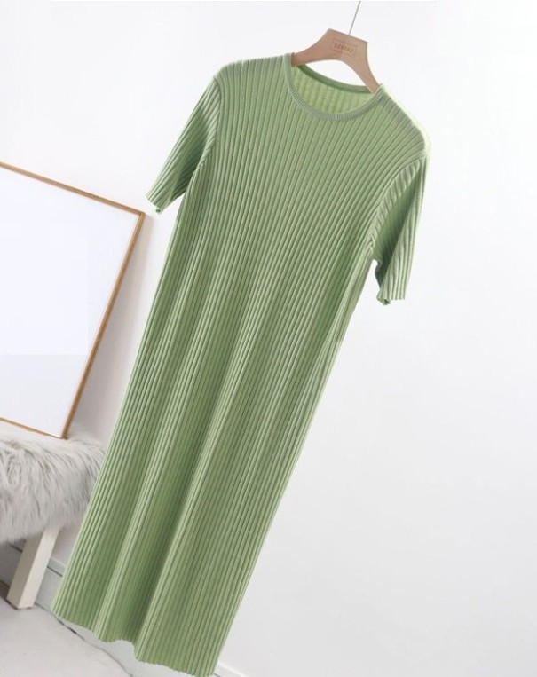 Dames midi-jurk met korte mouwen groen