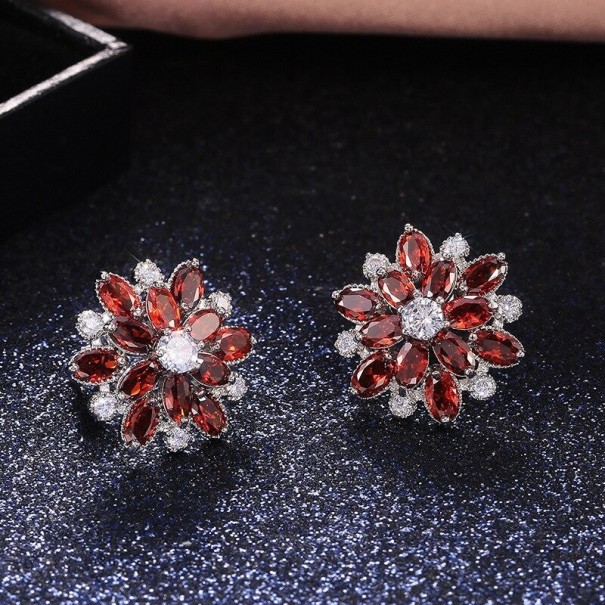 Dames oorbellen bloem met steentjes rood