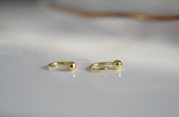 Dames oorbellen H753 goud