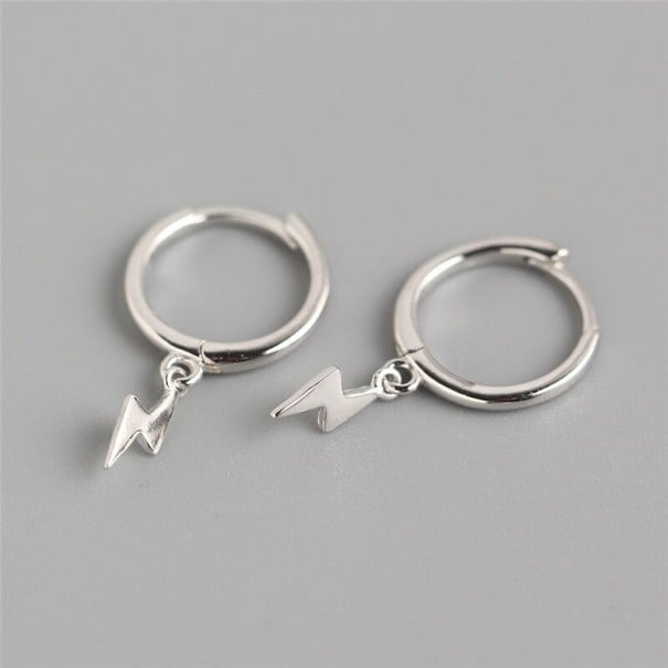 Dames oorbellen J120 zilver 3