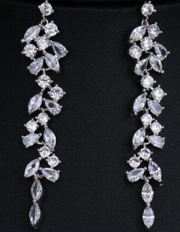 Dames oorbellen met zirkonen G501 zilver