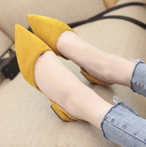 Dames pumps met lage hak J2383 geel 39