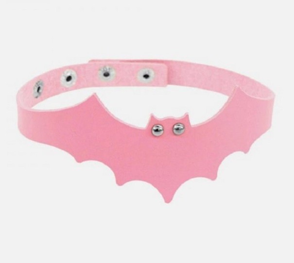 Dames riemketting met vleermuis lichtroze