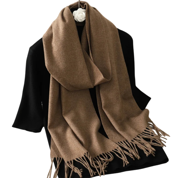 Dames sjaal 33x180 cm Effen zachte sjaal met franjes Licht verwarmend accessoire van polyester Elegante sjaal voor de herfst en winter koffiekleur