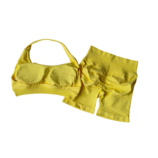 Dames sportset met shorts en sportbeha, effen, nylon, spandex, comfortabel en stijlvol voor fitness en training geel S