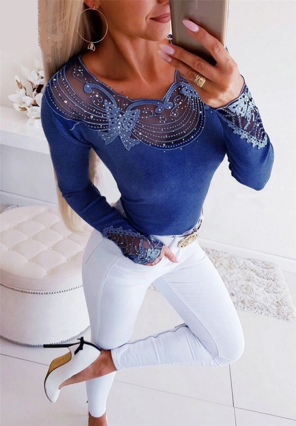 Dames T-shirt met versierde halslijn blauw M