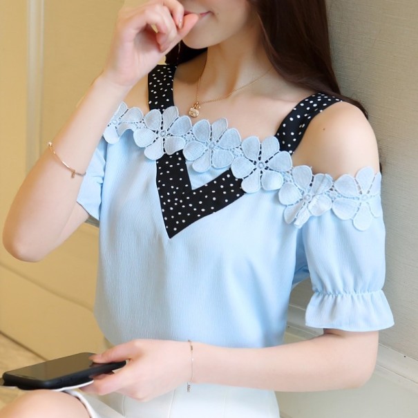 Damesblouse met blote schouders lichtblauw XS