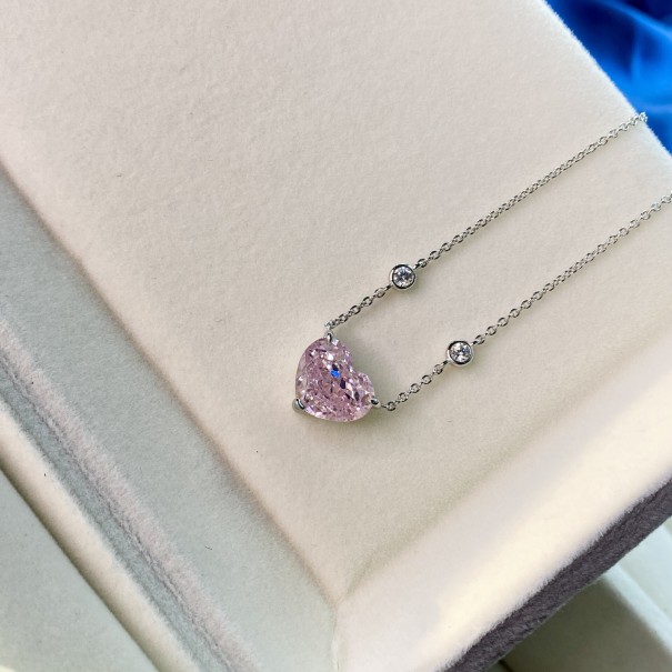 Dameshart ketting D704 lichtroze