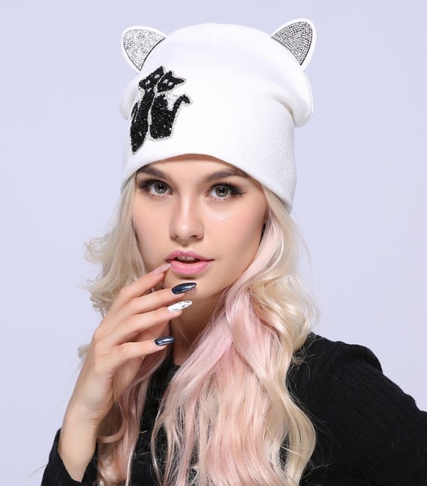 Dameshoed met kattenoren