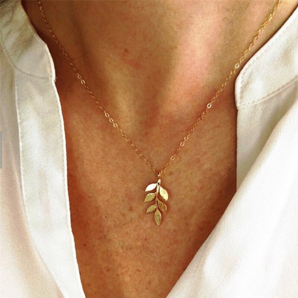 Damesketting met bladtak 1