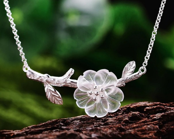 Damesketting met bloem op tak A1605 wit