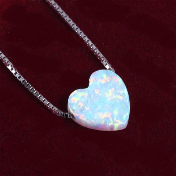 Damesketting met opaalhart 5