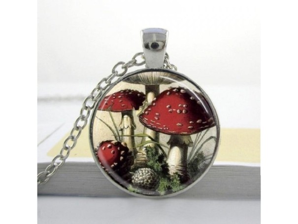 Damesketting met paddenstoelen brons