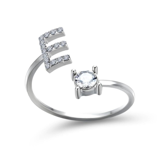 Damesring met een alfabetletter D2398 E