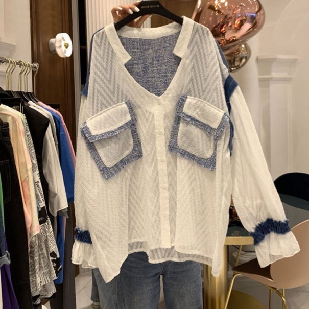 Damesshirt met grote zakken 1