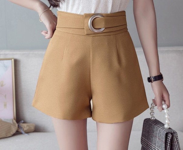 Damesshorts Amber lichtbruin XS