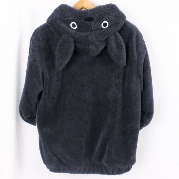 Damessweater met konijnenmotief