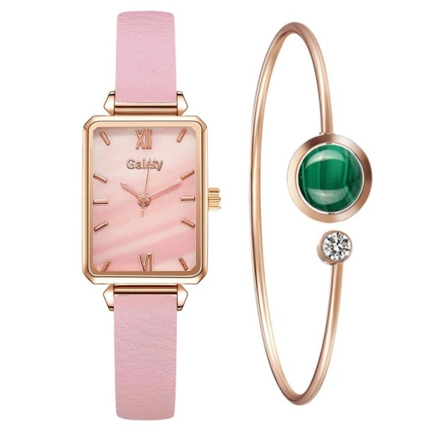 Dameur med armbånd 1