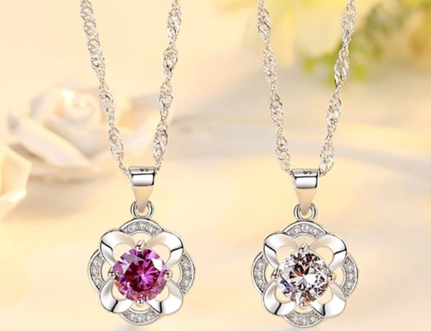Damhalsband med blomma D539