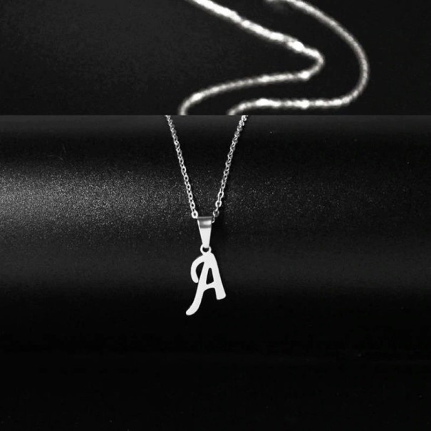 Damhalsband med bokstaven D130